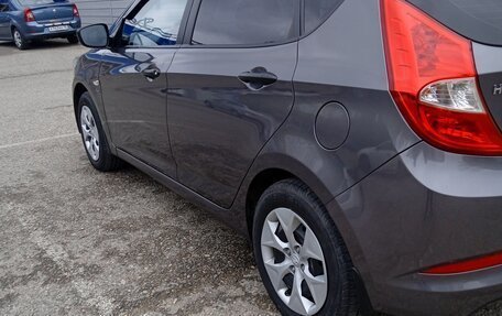 Hyundai Solaris II рестайлинг, 2014 год, 1 000 000 рублей, 4 фотография