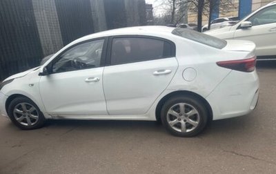 KIA Rio IV, 2018 год, 850 000 рублей, 1 фотография