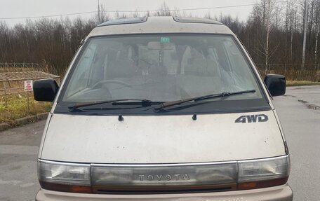Toyota Town Ace III, 1998 год, 400 000 рублей, 1 фотография