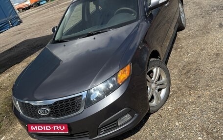 KIA Magentis II рестайлинг, 2010 год, 745 000 рублей, 1 фотография