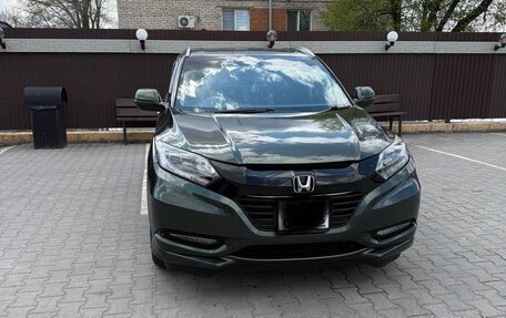Honda Vezel, 2016 год, 1 555 555 рублей, 3 фотография