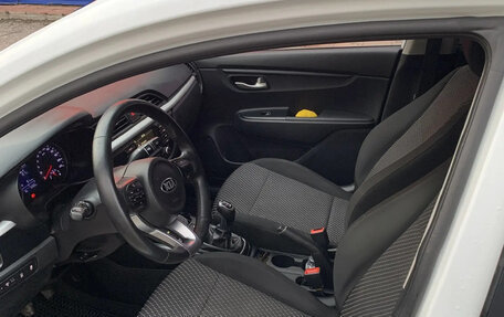 KIA Rio IV, 2017 год, 1 390 000 рублей, 11 фотография