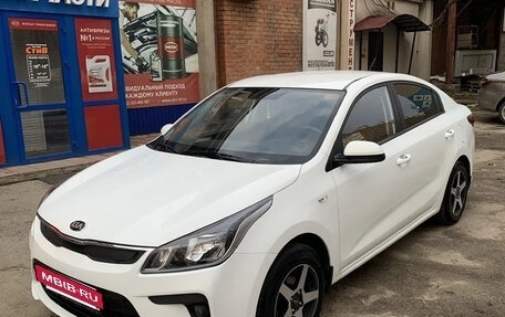 KIA Rio IV, 2017 год, 1 390 000 рублей, 4 фотография