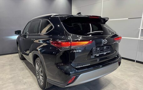 Toyota Highlander, 2026 год, 5 750 000 рублей, 7 фотография
