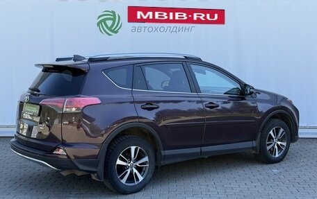 Toyota RAV4, 2018 год, 2 650 000 рублей, 5 фотография