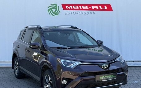 Toyota RAV4, 2018 год, 2 650 000 рублей, 3 фотография