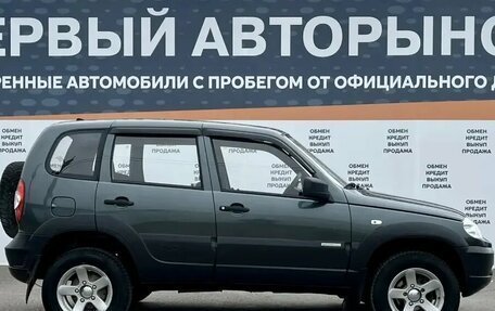 Chevrolet Niva I рестайлинг, 2013 год, 549 900 рублей, 4 фотография