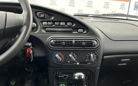 Chevrolet Niva I рестайлинг, 2013 год, 549 900 рублей, 16 фотография