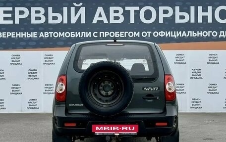 Chevrolet Niva I рестайлинг, 2013 год, 549 900 рублей, 6 фотография