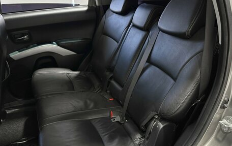 Mitsubishi Outlander III рестайлинг 3, 2008 год, 1 097 000 рублей, 11 фотография
