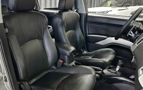 Mitsubishi Outlander III рестайлинг 3, 2008 год, 1 097 000 рублей, 14 фотография