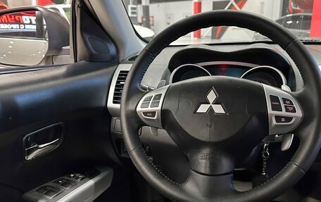 Mitsubishi Outlander III рестайлинг 3, 2008 год, 1 097 000 рублей, 24 фотография