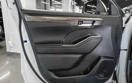 Toyota Highlander, 2026 год, 5 600 000 рублей, 18 фотография