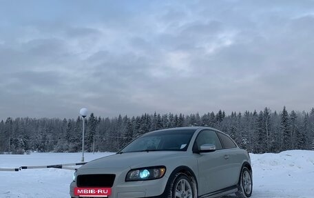 Volvo C30 I рестайлинг, 2008 год, 900 000 рублей, 31 фотография
