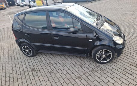 Mercedes-Benz A-Класс, 2003 год, 240 000 рублей, 3 фотография