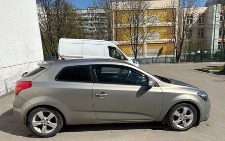 KIA cee'd I рестайлинг, 2010 год, 670 000 рублей, 3 фотография