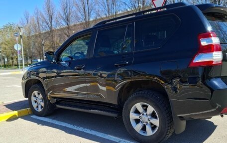 Toyota Land Cruiser Prado 150 рестайлинг 2, 2015 год, 3 500 000 рублей, 8 фотография