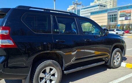 Toyota Land Cruiser Prado 150 рестайлинг 2, 2015 год, 3 500 000 рублей, 7 фотография