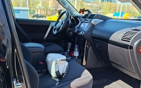 Toyota Land Cruiser Prado 150 рестайлинг 2, 2015 год, 3 500 000 рублей, 4 фотография