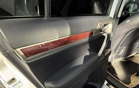 Lexus GX II, 2011 год, 3 950 000 рублей, 17 фотография