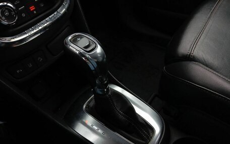 Opel Mokka I, 2014 год, 1 055 000 рублей, 14 фотография