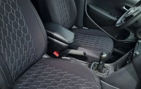 Volkswagen Polo VI (EU Market), 2012 год, 1 000 000 рублей, 12 фотография