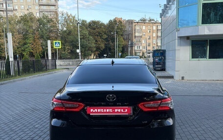 Toyota Camry, 2018 год, 2 990 000 рублей, 7 фотография