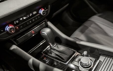 Mazda 6, 2023 год, 4 000 000 рублей, 23 фотография