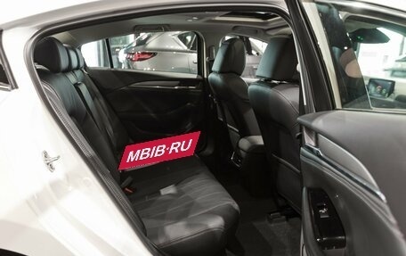 Mazda 6, 2023 год, 4 000 000 рублей, 12 фотография