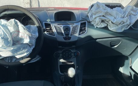 Ford Fiesta, 2009 год, 200 000 рублей, 7 фотография
