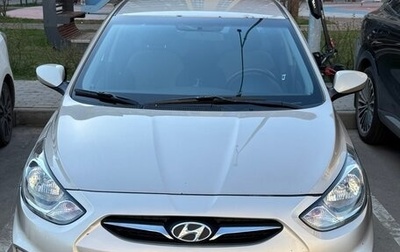 Hyundai Solaris II рестайлинг, 2012 год, 620 000 рублей, 1 фотография