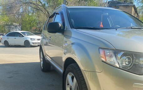 Mitsubishi Outlander III рестайлинг 3, 2007 год, 1 350 000 рублей, 15 фотография