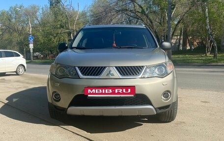 Mitsubishi Outlander III рестайлинг 3, 2007 год, 1 350 000 рублей, 20 фотография