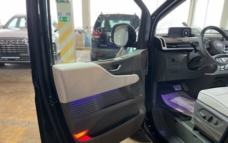 Hyundai Staria, 2025 год, 7 645 000 рублей, 17 фотография