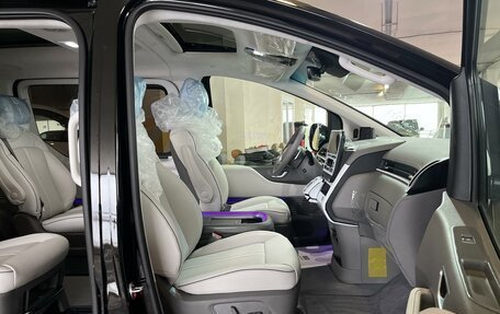 Hyundai Staria, 2025 год, 7 645 000 рублей, 14 фотография