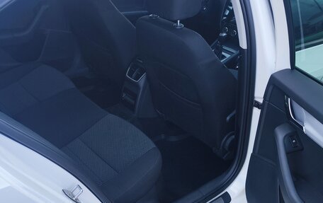 Skoda Octavia, 2015 год, 1 350 000 рублей, 14 фотография