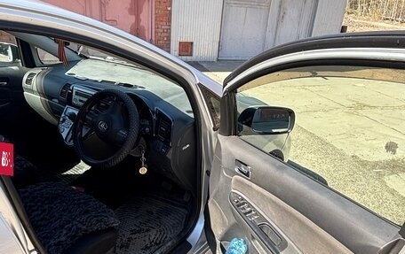 Toyota Wish II, 2005 год, 800 000 рублей, 8 фотография