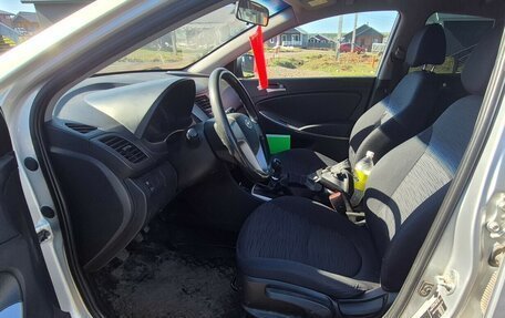 Hyundai Solaris II рестайлинг, 2014 год, 730 000 рублей, 8 фотография