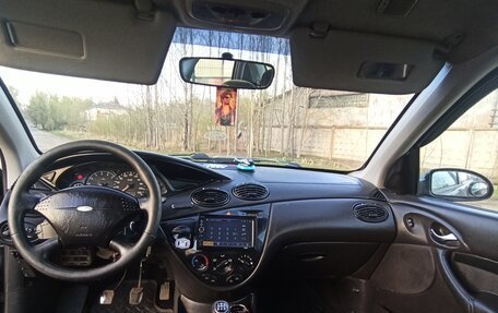 Ford Focus IV, 2001 год, 169 999 рублей, 13 фотография