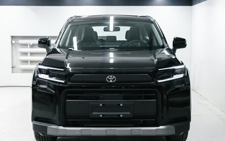 Toyota RAV4, 2025 год, 4 500 000 рублей, 2 фотография