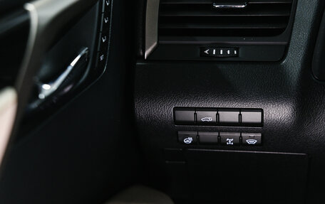 Lexus RX IV рестайлинг, 2021 год, 5 500 000 рублей, 26 фотография
