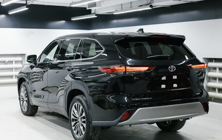 Toyota Highlander, 2025 год, 5 550 000 рублей, 4 фотография