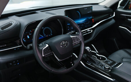 Toyota Highlander, 2025 год, 5 550 000 рублей, 14 фотография