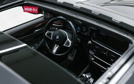 BMW 5 серия, 2022 год, 3 200 000 рублей, 18 фотография