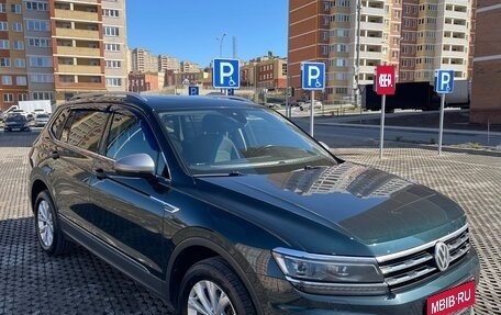 Volkswagen Tiguan II, 2019 год, 2 650 000 рублей, 1 фотография