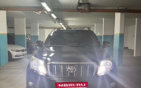 Toyota Land Cruiser Prado 150 рестайлинг 2, 2011 год, 3 300 000 рублей, 2 фотография