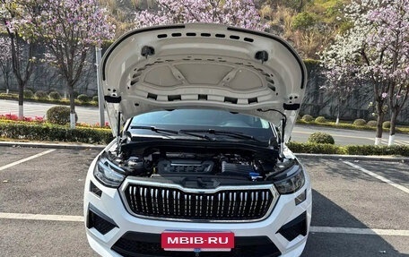Skoda Kodiaq, 2025 год, 3 460 000 рублей, 15 фотография