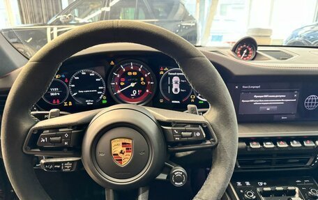 Porsche 911, 2023 год, 22 858 000 рублей, 2 фотография