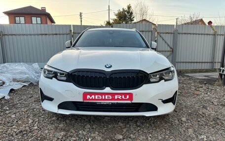 BMW 3 серия, 2020 год, 2 600 000 рублей, 4 фотография