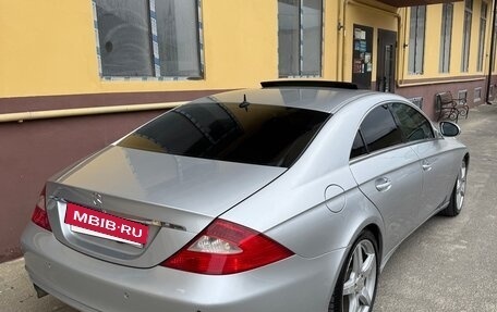 Mercedes-Benz CLS, 2005 год, 950 000 рублей, 5 фотография